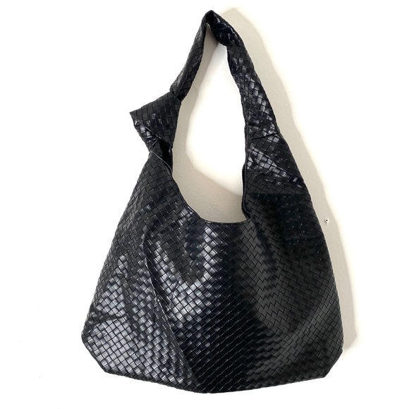 Ulta Beauty Black Vegan Leather Woven Tote Shoulder Bag NWT Knotted Strap - Picture 4 of 7
